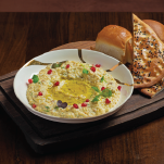 سلطة لبنة مع الباذنجان